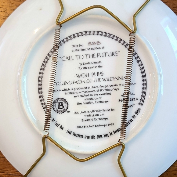 Bradford Exchange Collector Plate - Picture 2 of 2